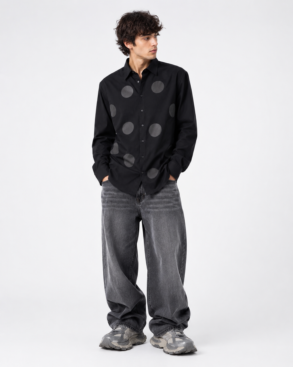 KUTA HOUSE 'Black Shirt Dots'