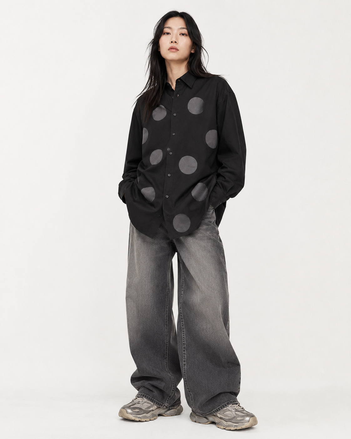 KUTA HOUSE 'Black Shirt Dots'