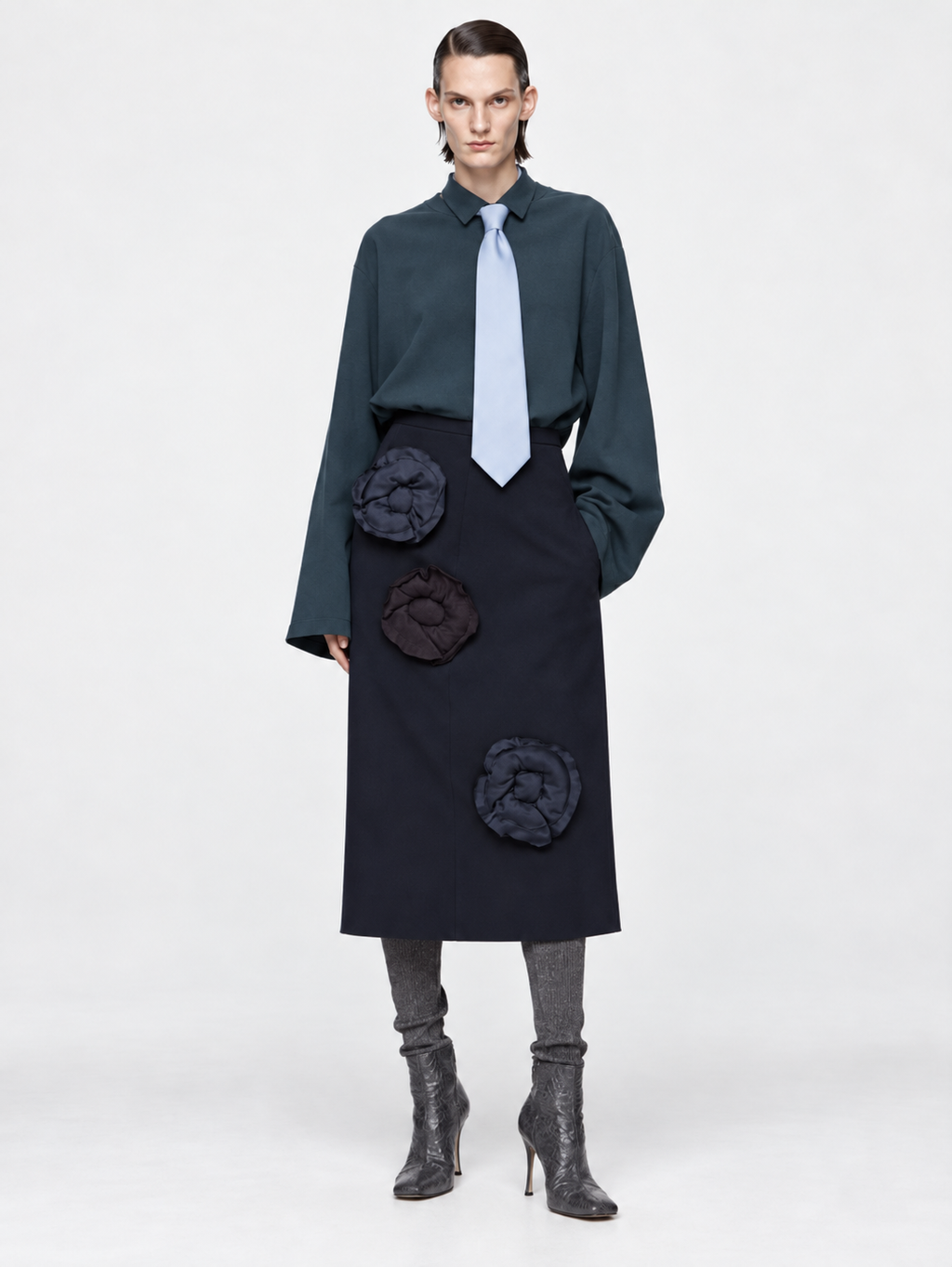KUTA HOUSE 'Black skirt with Flowers'