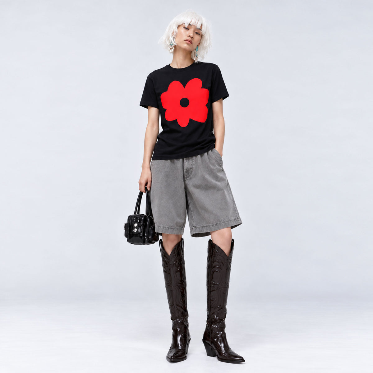 KUTA HOUSE T-shirt 'Red Flower'